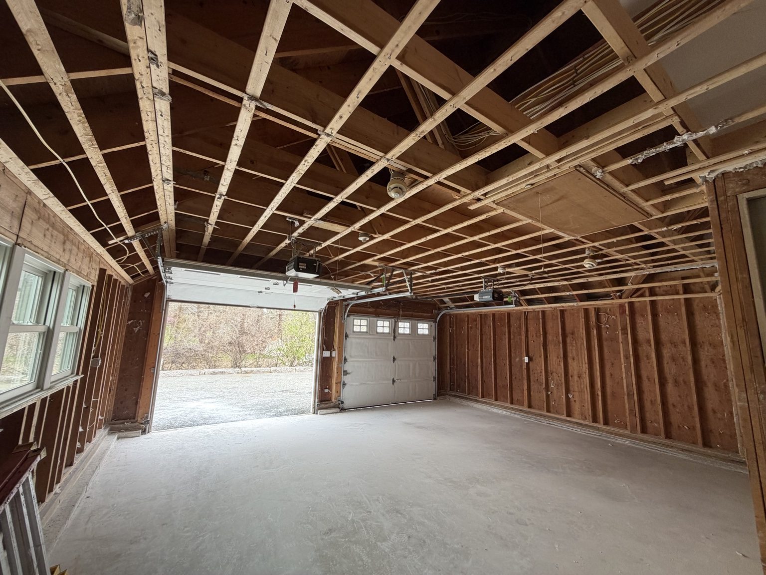 J’s Junk Services interior and garage demolition project